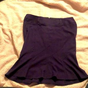 Ladies ruffle hem size 12 back zip pencil skirt